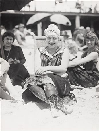 (FASHION--BATHING BEAUTIES) A group of 11 photographs of women in bathing suits, including some on the beach and others in studio setti